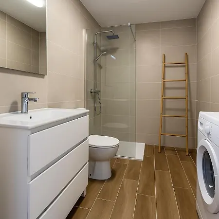 Flat 150m Away From Διαμέρισμα Τορεβιέχα