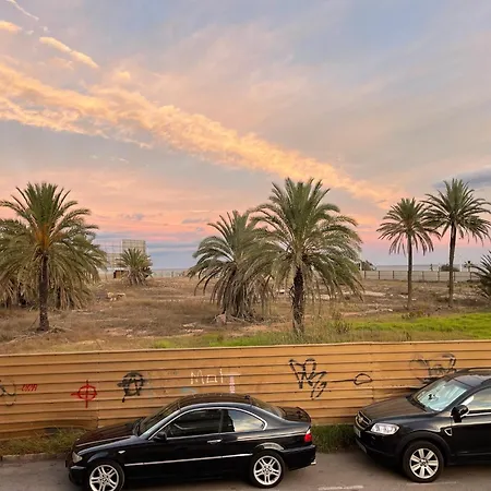 Flat 150m Away From Διαμέρισμα *