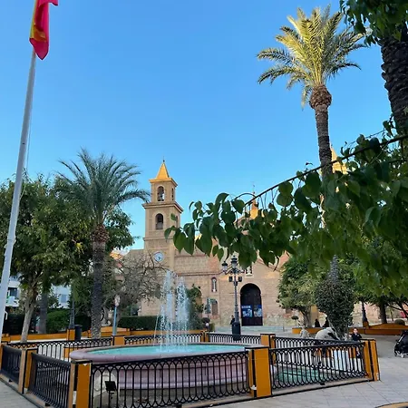 Flat 150m Away From Lejlighed Torrevieja