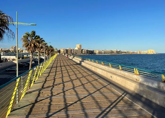 Flat 150m Away From Apartment *