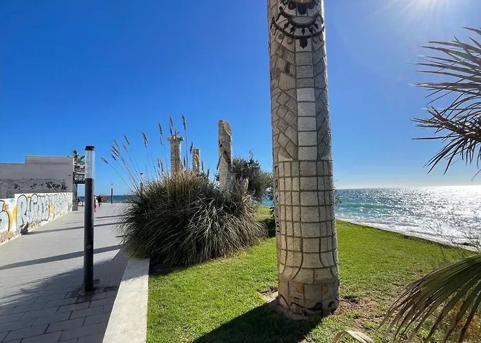 Apartment Flat 150m Away From