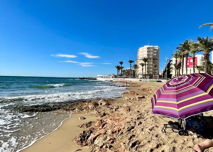 Apartment Flat 150m Away From