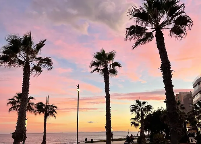 Flat 150m Away From *