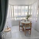 Lejlighed Flat 150m Away From