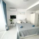 Flat 150m Away From Lejlighed Torrevieja